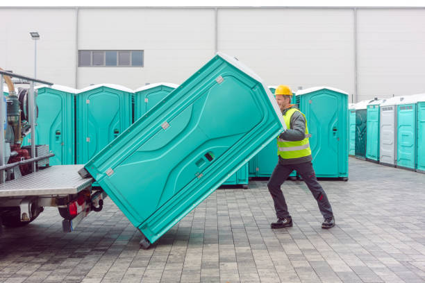 Best Porta potty rental near me  in Hopewell, VA